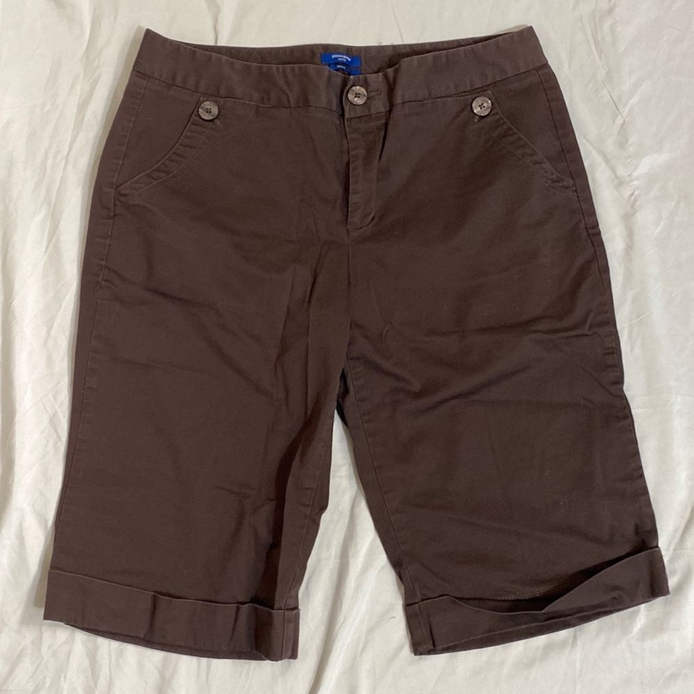 Dockers Ideal Fit Brown Capri Shorts size 14P